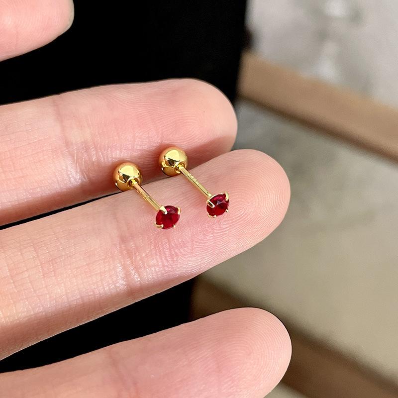 Classics Luxury Round Red Zircon Bead Stud Simple Earrings for Women Fashion Body Piercing Trend Jewelry Accessories Party Gifts