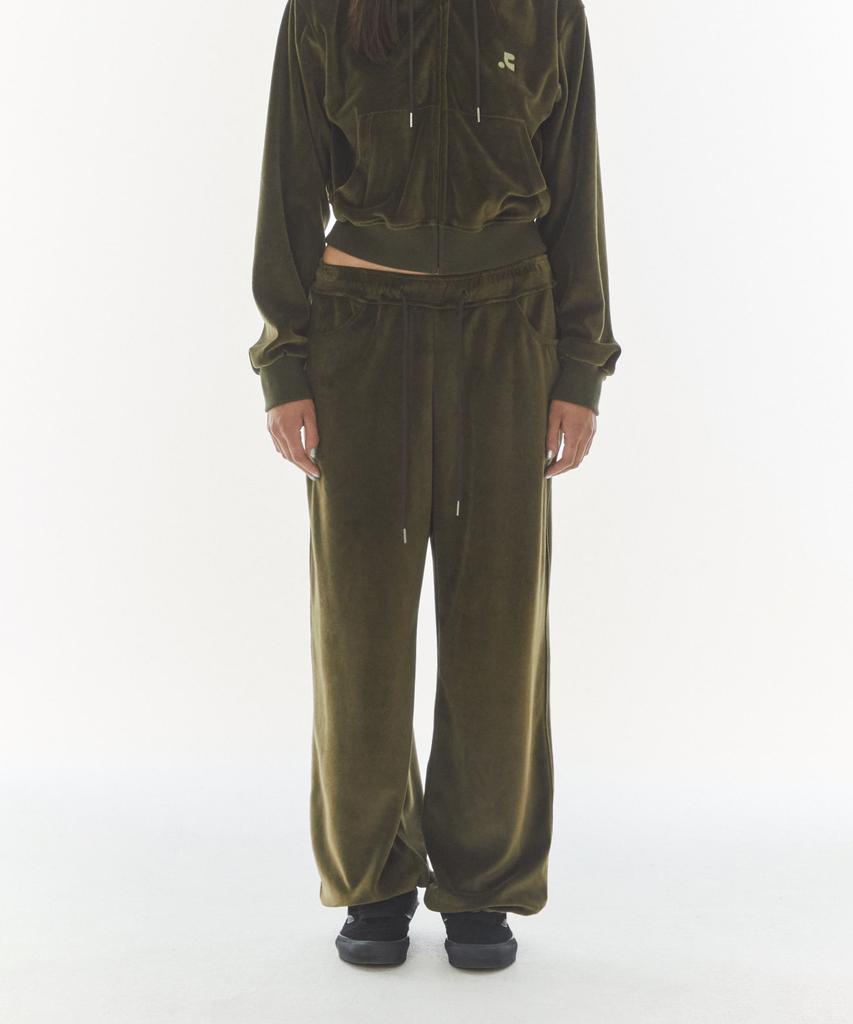 REST&RECREATION Velvet Jogger Pants - Khaki