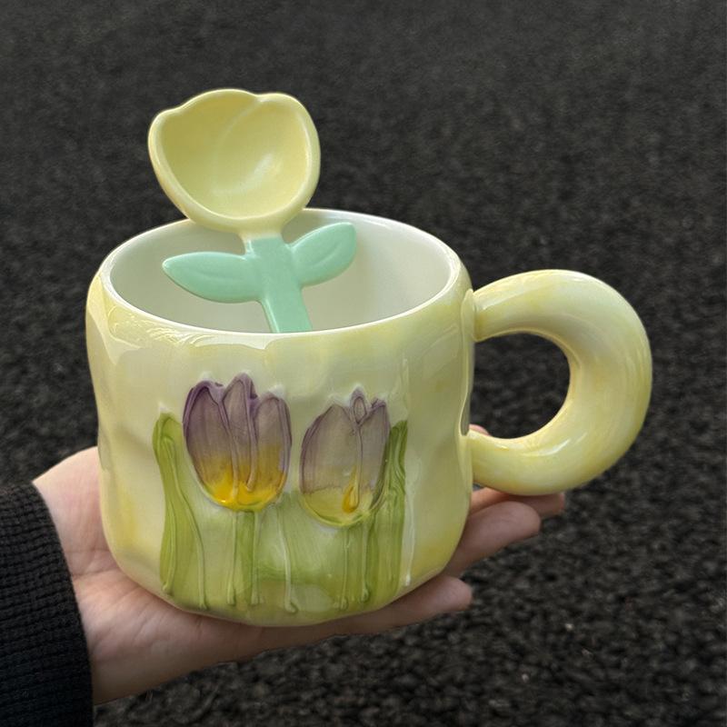 High-value Tulip Ceramic Mug with Lid Spoon As a Gift, Practical Cup for Girls, Birthday Gift for Girlfriends