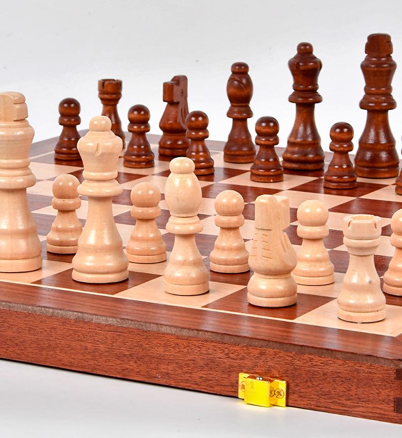 Premium Rosewood Magnetic Foldable Chess Set - High-Quality International Toy