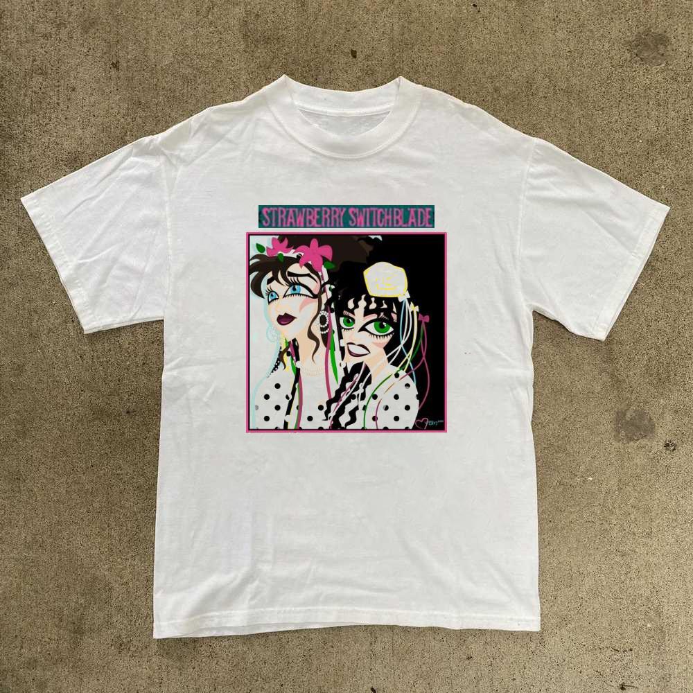 

Hot Strawberry Switchblade Tshirt Size S to 5XL NZL160 Unisex T-Shirt XL