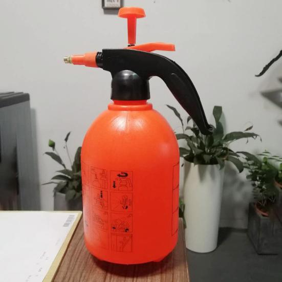 0.8/1/2/3L Spray Bottle Adjustable Nozzle Comfortable Grip Hand Pressure Sprayer Kettle Garden Accessories for Household