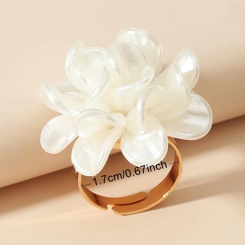 French Gentle Wind Imitation Pearl Flower Opening Adjustable Ring Ladies Elegant Temperament Holiday Accessories Gift