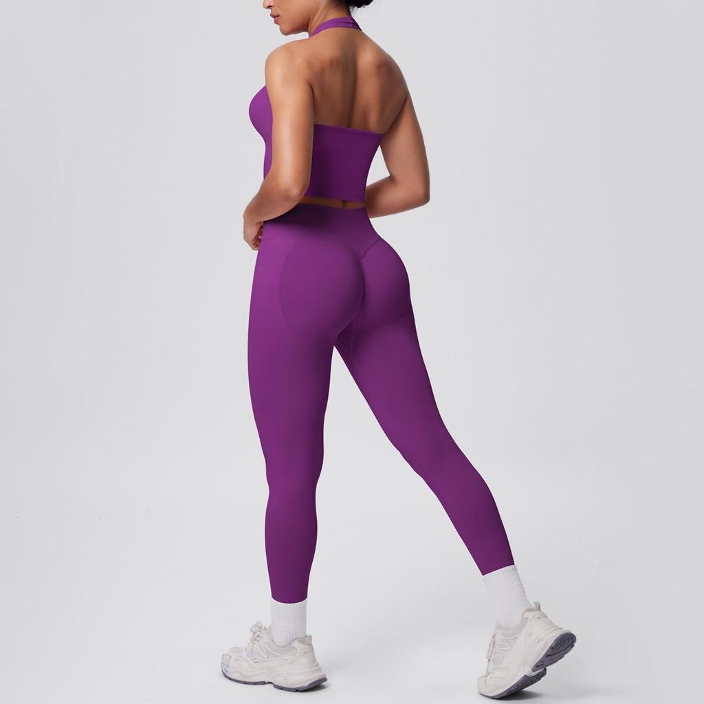 Seamless Halter Neck Yoga & Fitness Two-Piece Set for Women