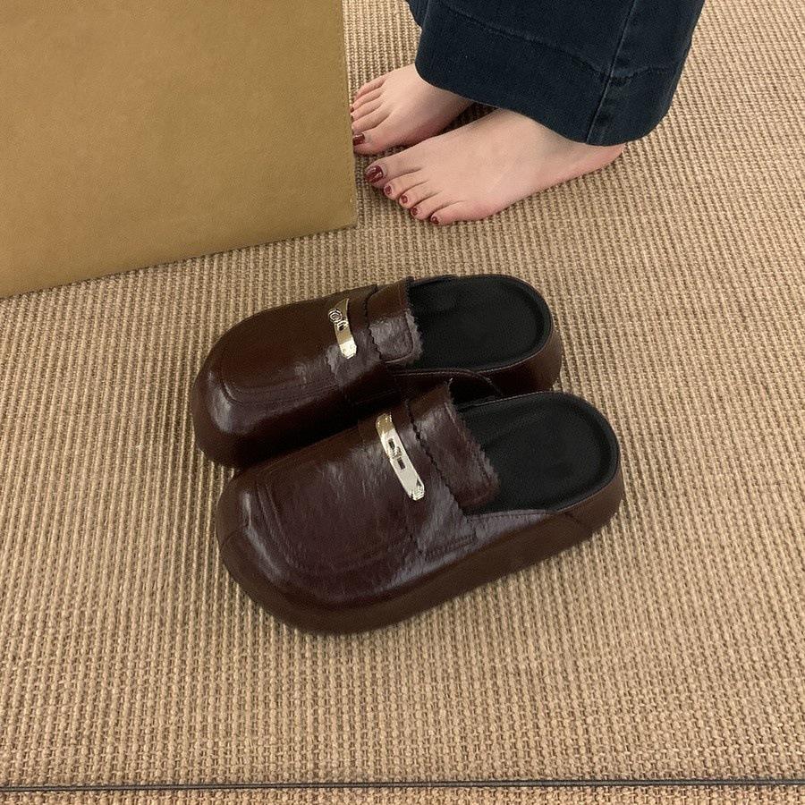 Small Man Thick-soled Heightened Bag Head Half Slippers Women's Spring 2025 New Korean Version Retro Black Muller Single Shoes