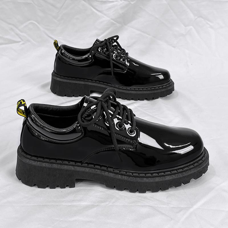 

Глянцевые маленькие кожаные туфли мужские деловые британские туфли дерби осенние повседневные модные туфли с большой головкой новые усиленные толстые подошвы 39