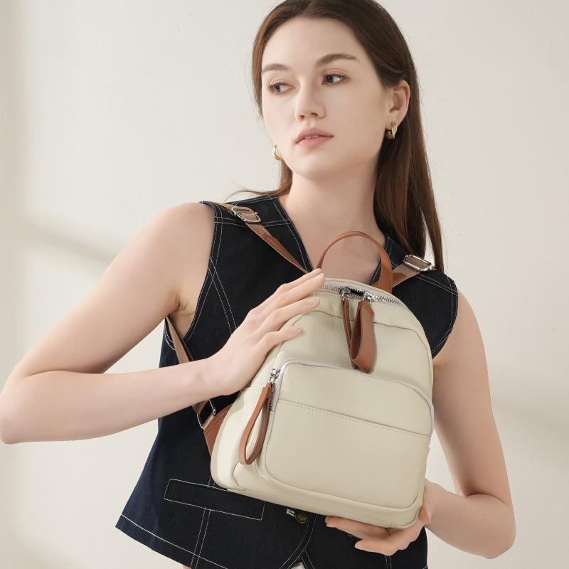 Real Leather Backpack Women With Large Capacity 2026 New Fashionable Versatile Top Layer Cowhide Casual
