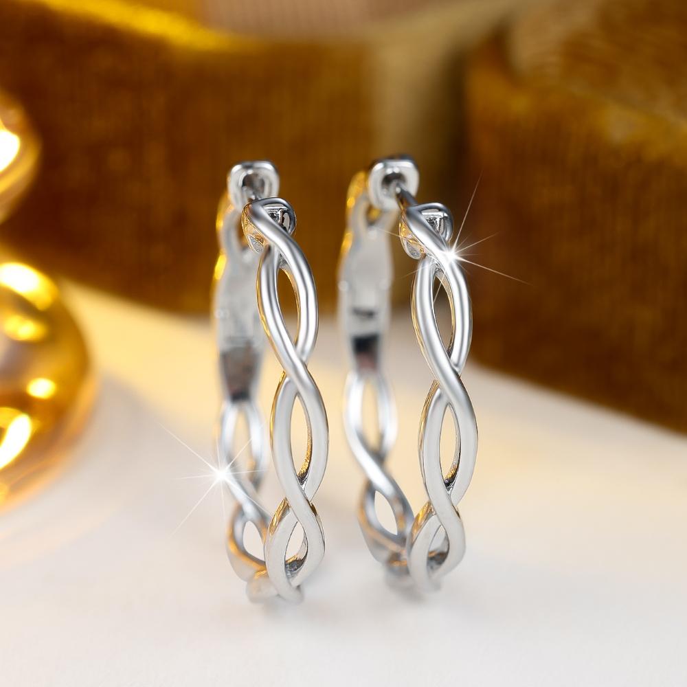 Simple Silver Color Twisted Hoop Earrings for Women Fashion Friends Party Daily Use Gifts