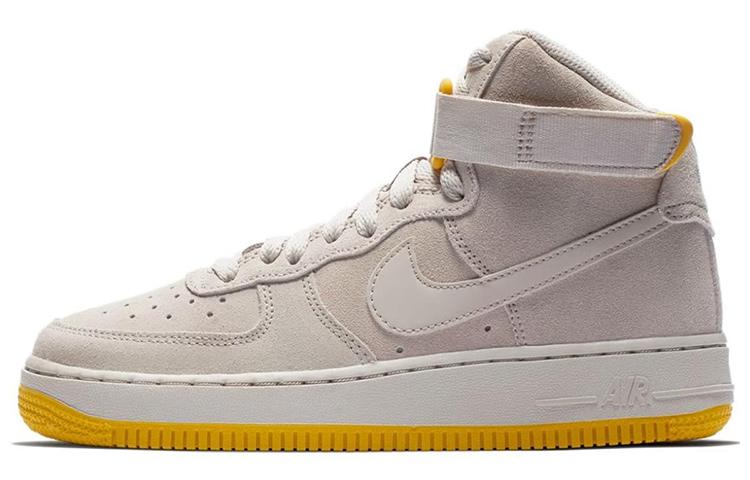 

Nike Air Force 1 High Desert Sand Varsity Maize Gs 653998-011 35.5