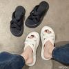 Fashion 2025 New Cross Cool Slippers Female Woven Open Toed Outdoor Slippers Casual Round Toe Beach Women's Shoes Fashion Hollow Slipper
