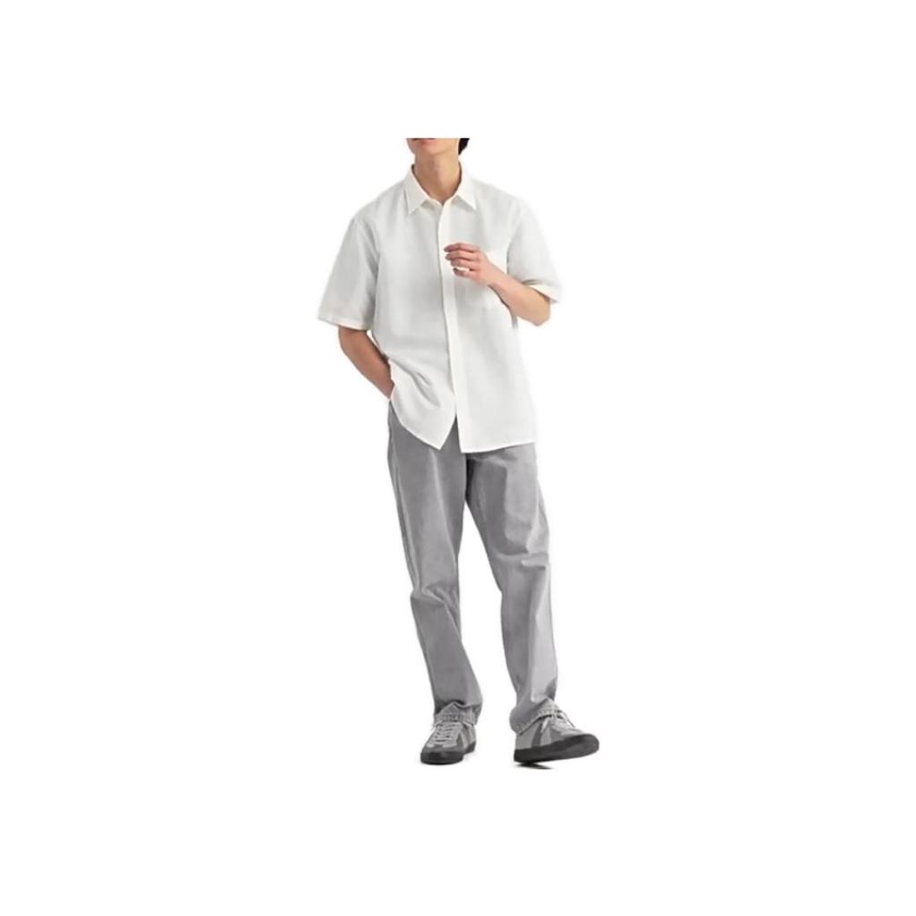 UNIQLO Solid Color Short Sleeve Shirt Men shirts White 455970-00