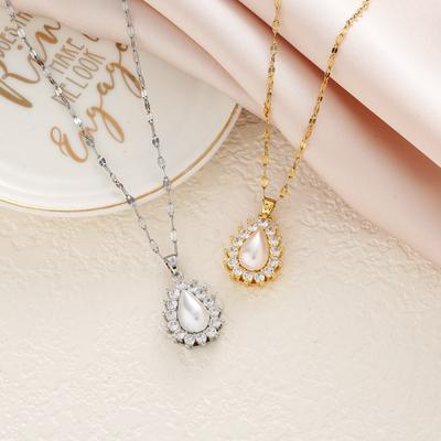 Oval Pearl Pendant Necklace with Diamond Clavicle Necklace for Women