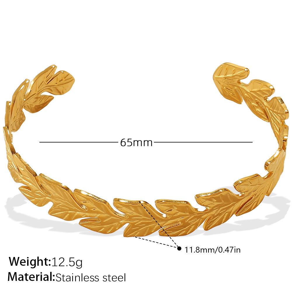 Hong Kong style retro exaggerated flower bracelet stainless steel gold-plated light luxury high-end bracelet jewelry women
