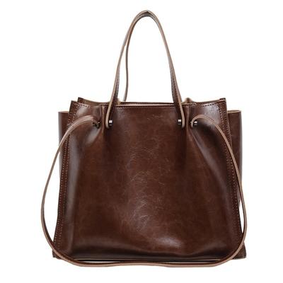 PU Tote Bag with Shoulder Strap for Women Large Capacity Fashion Everyday Bag