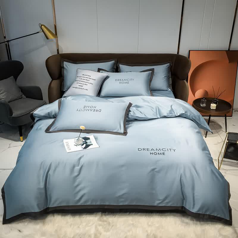 Yiyi ai Embroidered Patchwork Cotton 4-Piece Bedding Set