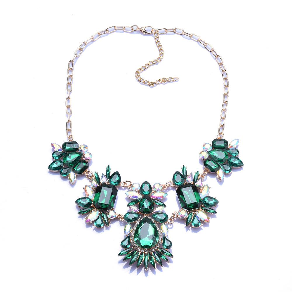 Colier de aur din aliaj de pietre prețioase colorate pentru femei, lanț de bijuterii multicolor cu diamant complet din aliaj exagerat