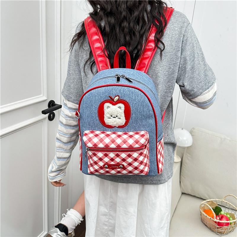 Schoolbag Korean sweet wind backpack women's 1011 new cute bear embroidered versatile schoolbag shopping backpack