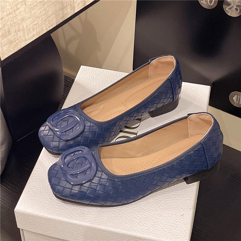 Low heels are not tired, low heels and soft soles, new light-mouth shoes, single shoes, mother shoes, 100 women's summer soft leather women's shoes