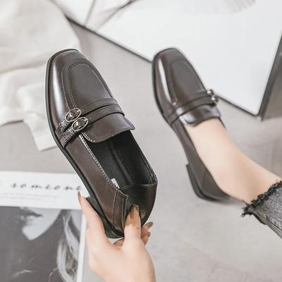 Niedrig Absatz Slipper Loafers Quadratische Zehenpartie Flache Damenschuhe Mode Gürtelschnalle Pumps Einfarbig Britischer Stil Lederschuhe 2024