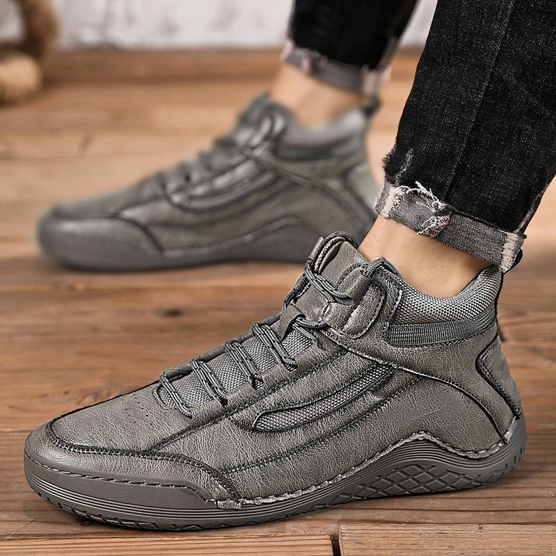 2025 New Large Size Men's Shoes Hand-sewn Medium and High Top Casual Shoes Leather Flat Bottom Outdoor Tooling Boots