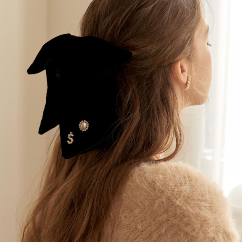 Tatiana Merry Velvet Ribbon Hair Scrunchie_HB0097