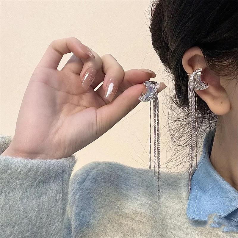 Cercei clip cu franjuri din cristal artificial roz, super zână, dulci și cool, fluture vânt fără piercinguri în urechi, clipsuri pentru osul urechii, cercei premium.