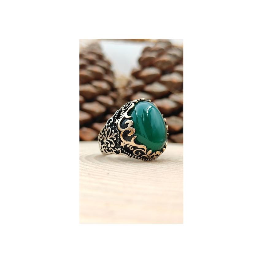 

Мужское кольцо из стерлингового серебра с зеленым агатом