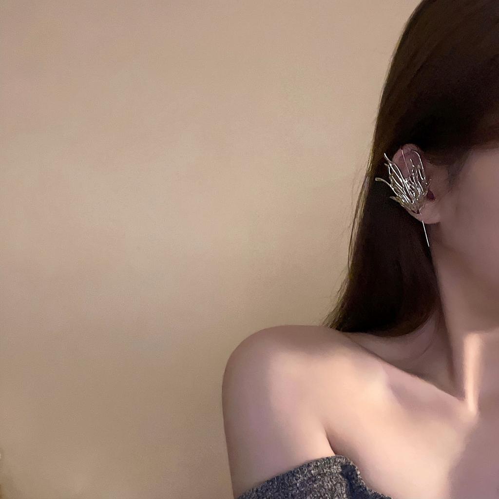 Elf Ears Ears Hanging Women's Ear Bones Clip Sweet Cool Earrings Niche Design High Sense Spice Girl Earrings Cold Wind Earrings Tide