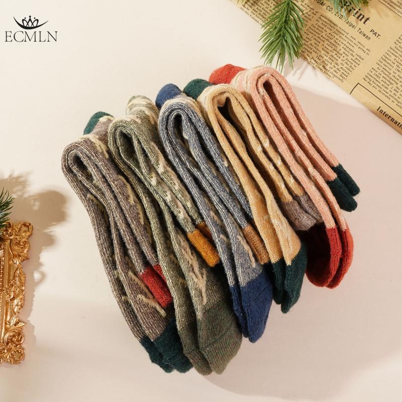 Fashion Women's Christmas Wool Socks Autumn Winter Vintage Thickened Socks Warm Soft Comfortable Socks