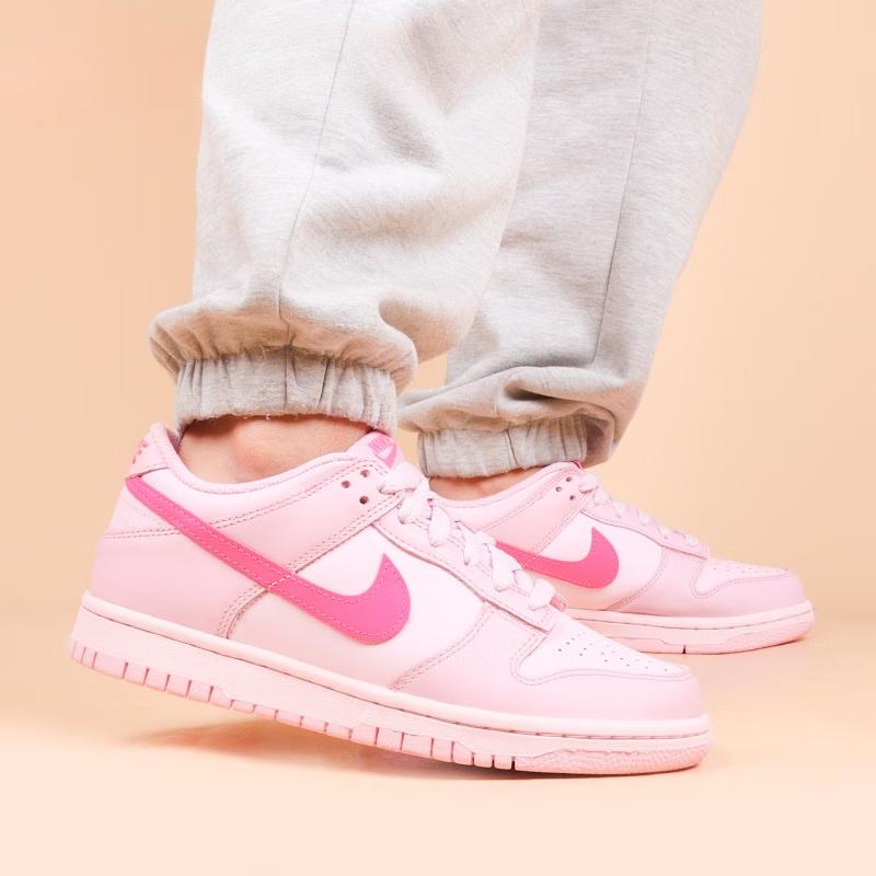 Nike Dunk Low Triple Pink (GS)