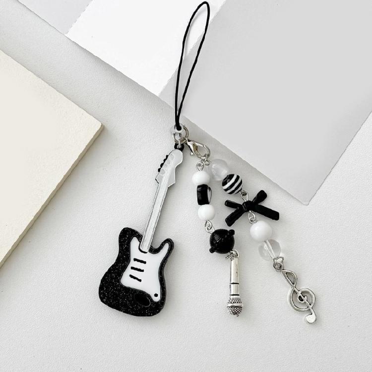Fashionable Guitar Keychain Trendy Music Guitar Key Ornament for Girls and Women Add Charm to Everyday Accessories