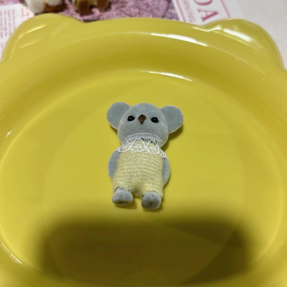 

Рухомі суглоби Лісовий Кролик Пудель Дитинча Тварини Фігурка Іграшка Серія Масштаб Ляльковий будиночок Мініатюри Аксесуар Ляльковий Фестиваль Сімейний Подарунок 4.5cm With Box зелений