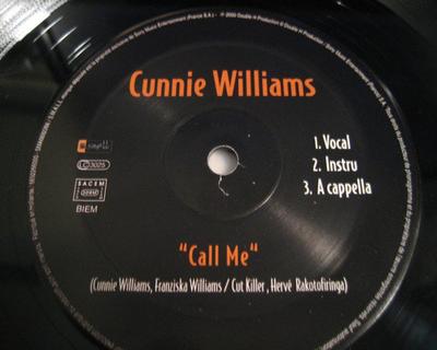 12inch Record CUNNIE WILLIAMS / N'DEA DAVENPORT - Call Me / Can't Hide Love SMA6692266 Small 2000 France Dance & Electronica Used