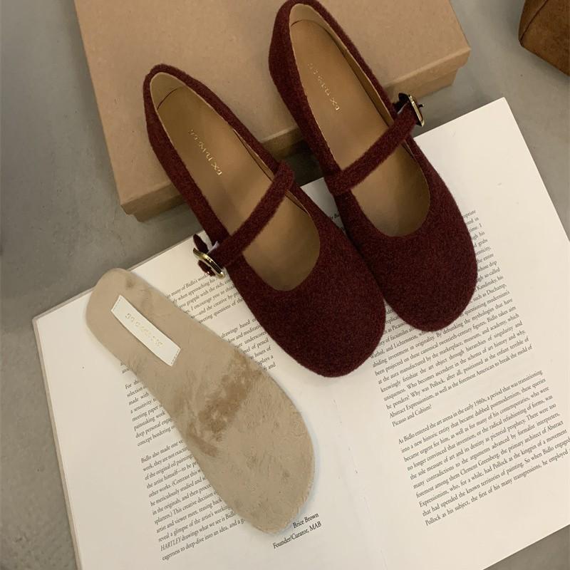 Suede Korean version of spring and autumn one-word buckle shallow mouth Mary Jane women's shoes 25 new leather round head flat-soled single shoe