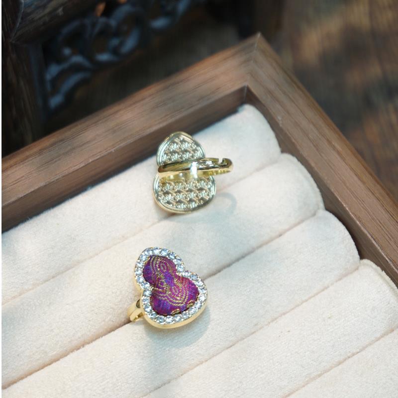 Zinc Alloy Fabric Ring: Jiukai Song Brocade Ding Sheng Pattern, Handmade