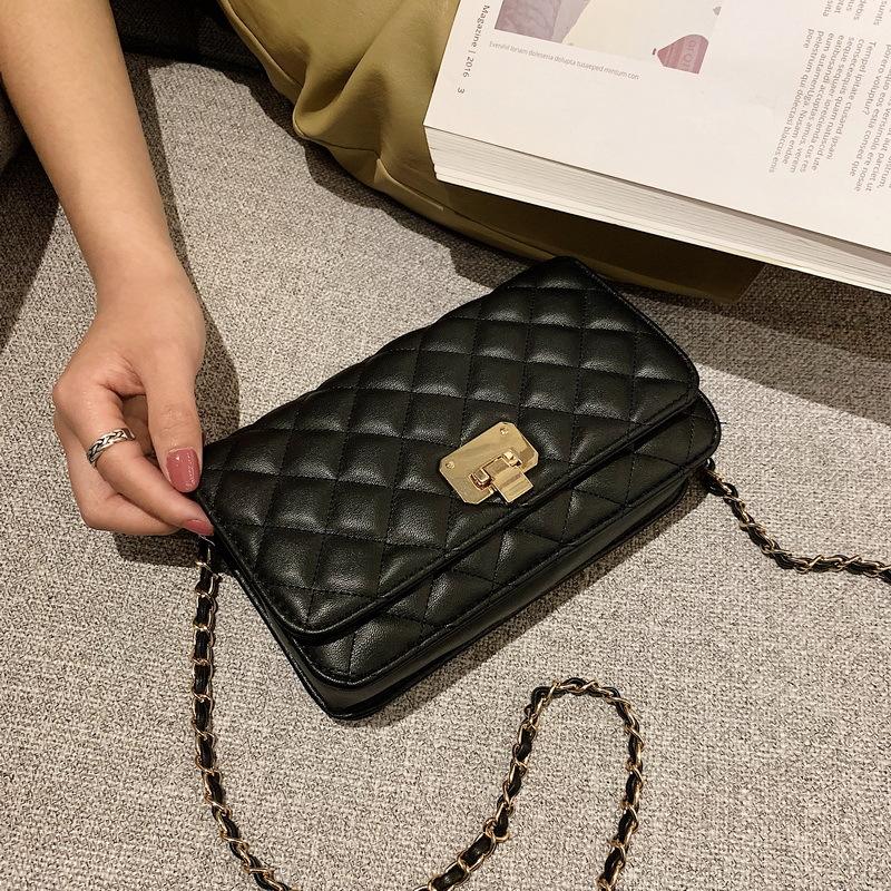 

Классическая сумка-цепочка ромбовидной формы Осень-зима 2025 Универсальная вышитая маленькая квадратная сумка Сумка через плечо Сумка для мобильного телефона Одна чёрный