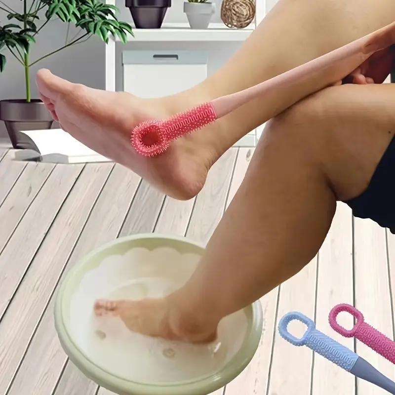 2-in-1 Zehenreinigungs- und Massagebürste Juckreizlinderung Fußreibebürste Langer Griff Massageartefakt Fußwasch- und Entfernerbürste für abgestorbene Haut