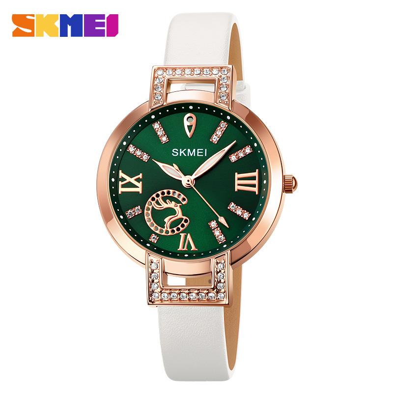 

Момент Краса Мода Жіночий годинник Різдвяний лось Кварцовий жіночий годинник з діамантами Елегантний темперамент Студентський пояс Кварцовий годинник білий