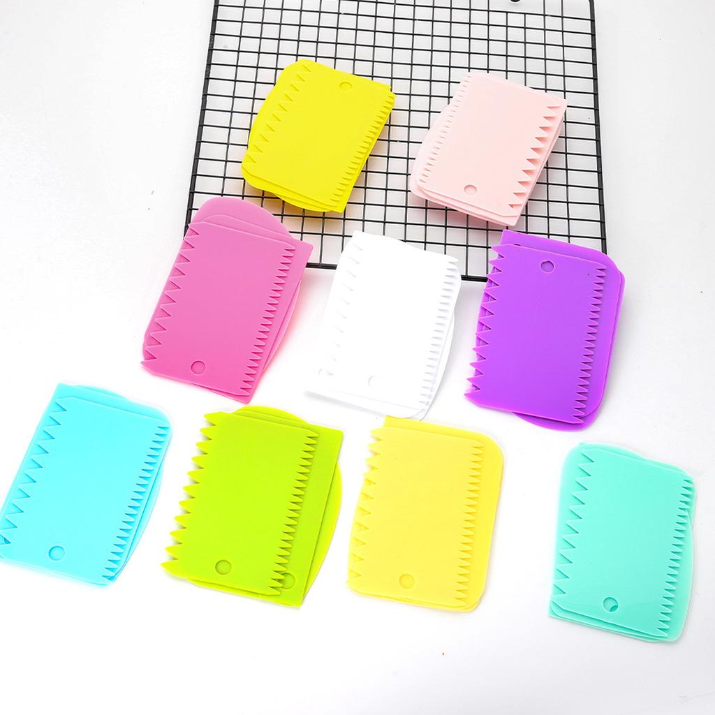 3Pcs Cream Scraper Suit DIY Kitchen Straight Arc Tooth Shape Cream Bread Cutter Plastic Cake Pasty Scraper Baking Fondant Tools