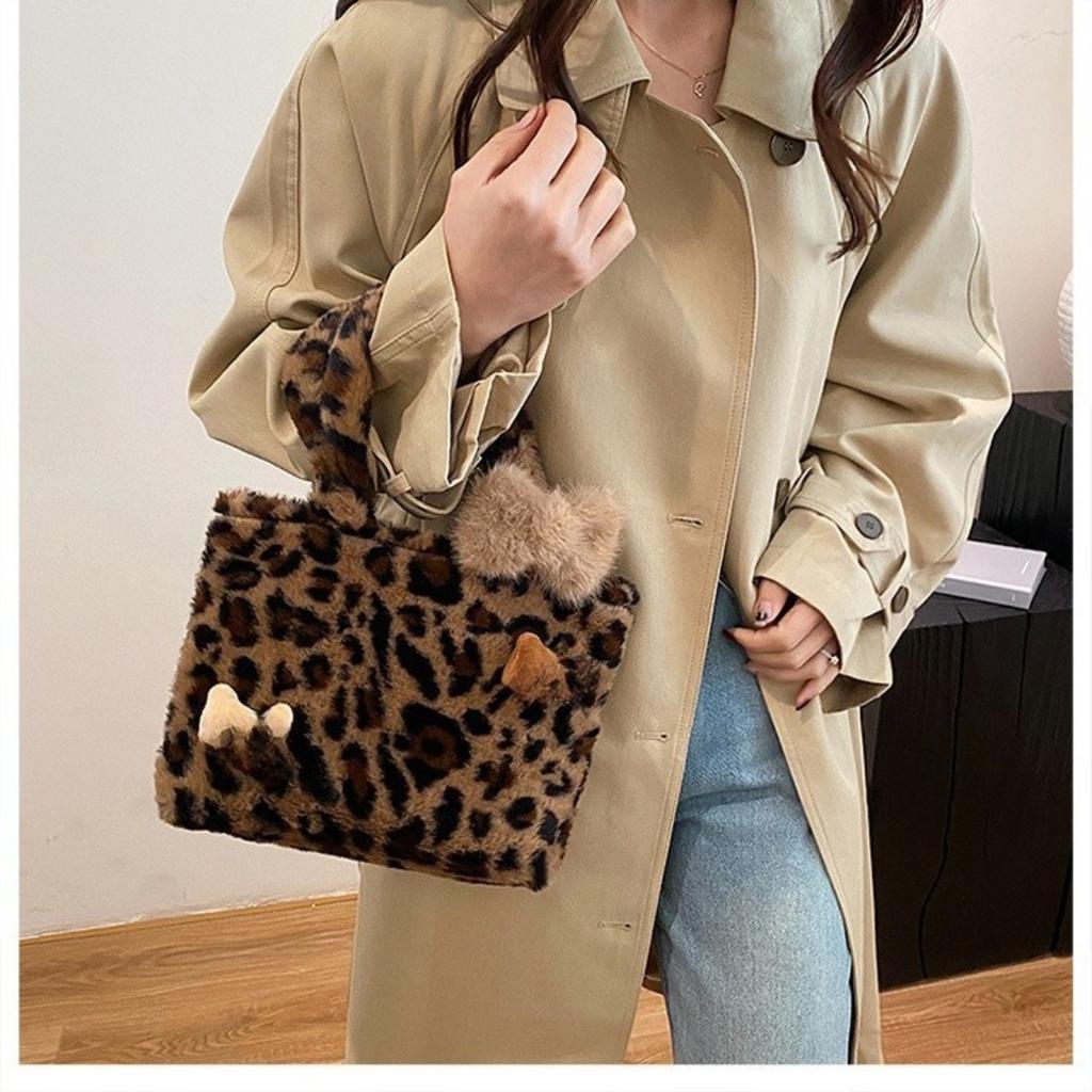 Sac bandoulière léopard, Chat fille décontractée, Sac bandoulière automne fourrure, Sac à main