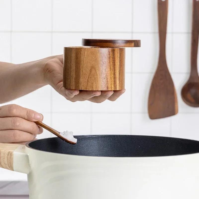 Wood Salt Jar Solid Wood Seasoning Box Wooden Kitchen Seasoning Bottle Storage Seasoning Jar