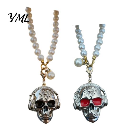 Decorative Hanging Ornament for Cars Skull Car Ornament, Gothic Faux Pearl Chain Auto Rear Personalized Alloy Pendant View Mirror Charm, Funny Vehicle