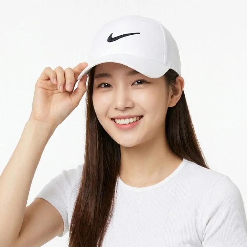

Daily Dry-Fit Swoosh Cap FB5625-100 White/L XL
