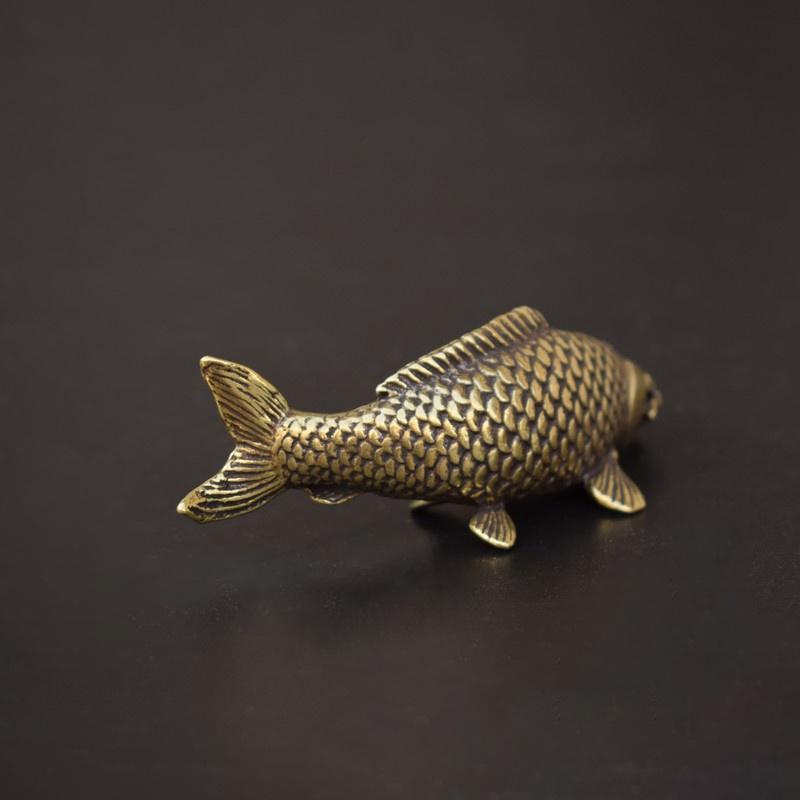 Retro Brass Carp Fish Figurine Miniature Tea Table Pet Small Ornament Copper Animal Feng Shui Crafts Home Decoration Accessories