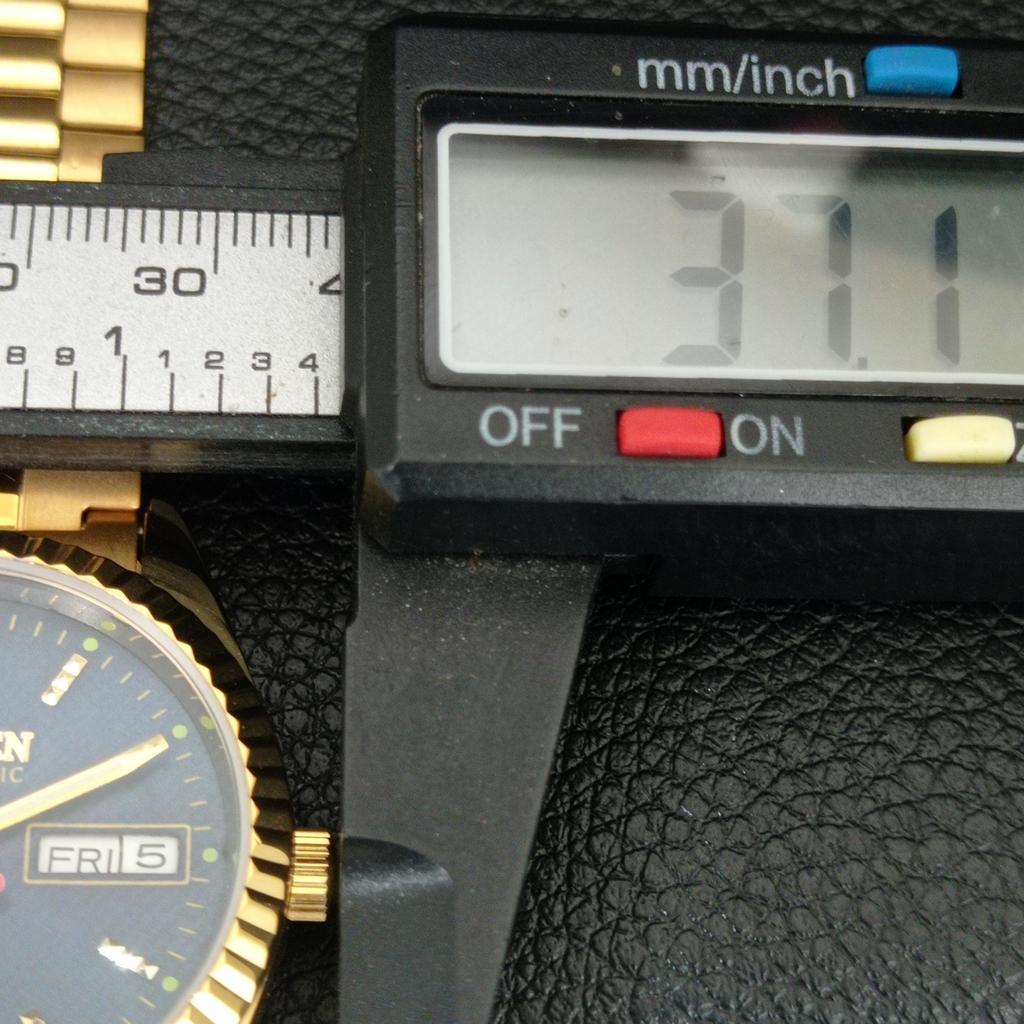 AUTOMATIC VINTAGE REFURBISHED CITIZEN 8200 JAPAN MENS BLUE DIAL WATCH a445357-1