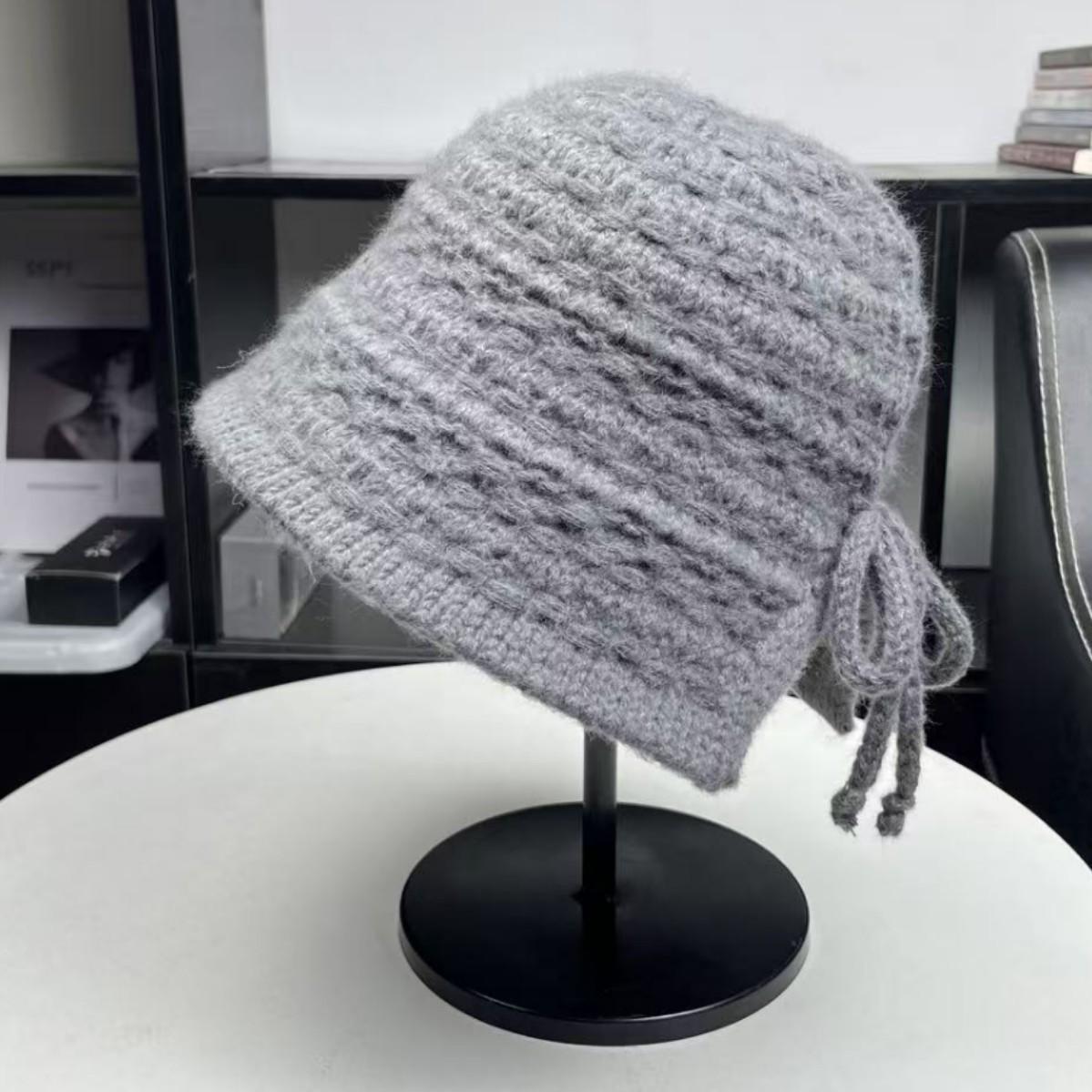 

Back split bow shows small face Korean knitted bucket hat basin hat women s autumn and winter sweet warm ear protection bucket hat M（55-58cm） серый