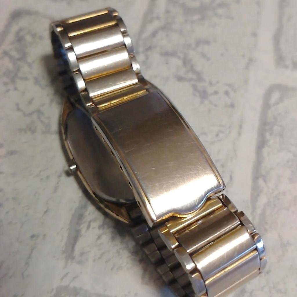 Working SEIKO QUARTZ Twin Quartz Chariot Vintage All Vintage Men's Watch, Gold, Quartz, Gold