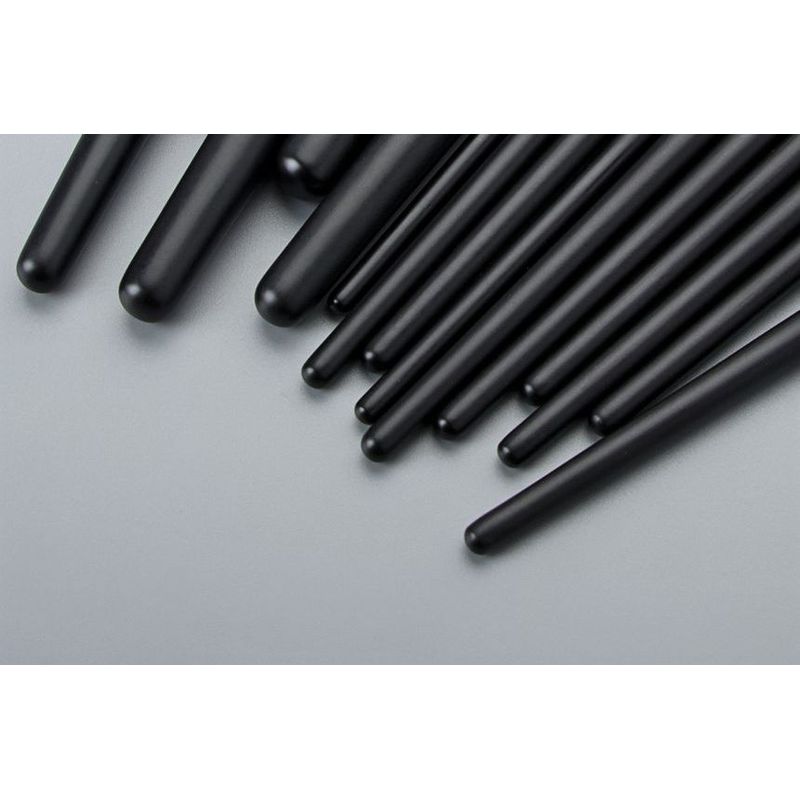 Violeta - Set mit 15: Make-up-Pinsel mit Tasche