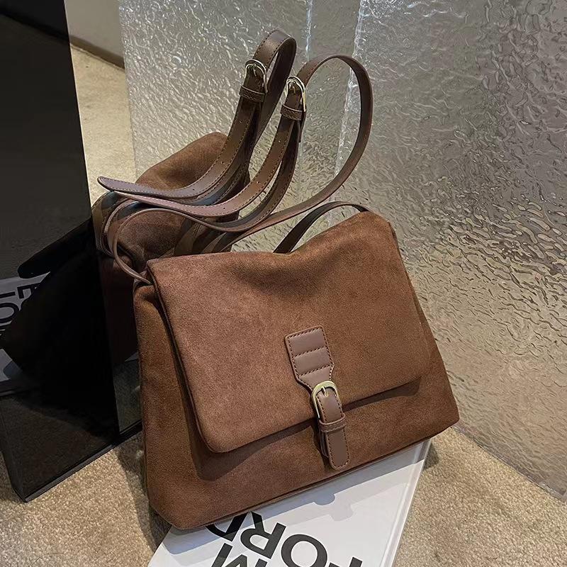 

Shoulder Bag Large Capacity Handbag Female Shoulder Bag Fashi Messenger Crossbody Bags for Women Luxury Design Totes коричневый