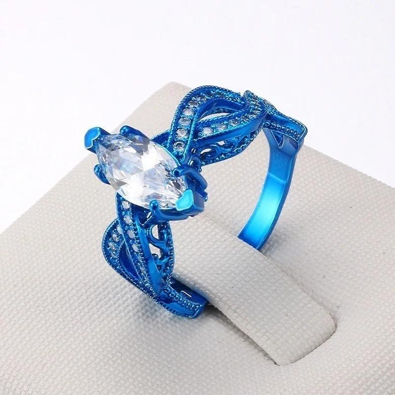 Fashion Couple Rings Exquisite Women Crystal Zircon Rings Set Trendy Men Stainless Steel Celtic Dragon Ring Wedding Jewelry Gift